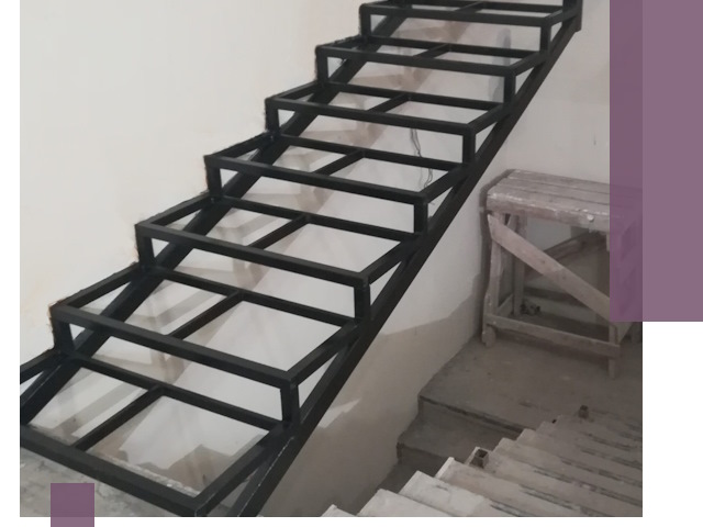 Демонтаж лестниц на металлокаркасе в Камышине: быстрый вывоз и разбор