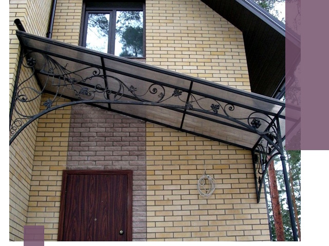 Односкатные козырьки из металла под ключ в Камышине