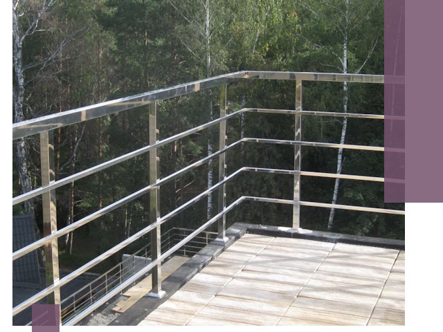 Парапеты из нержавеющей стали в Камышине — изготовление и монтаж